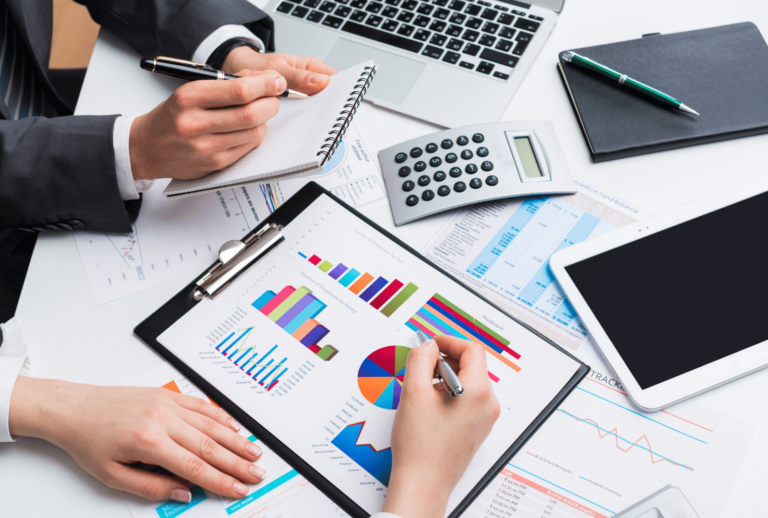 Understand Canadian Tax Brackets and Know Exactly What You Need to Pay 
